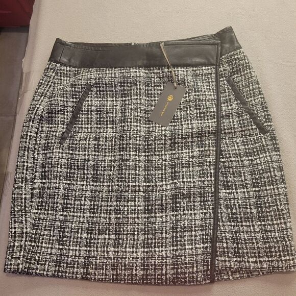 Outback Red Black & White Pencil Mini Skirt Size 6 - Picture 1 of 7